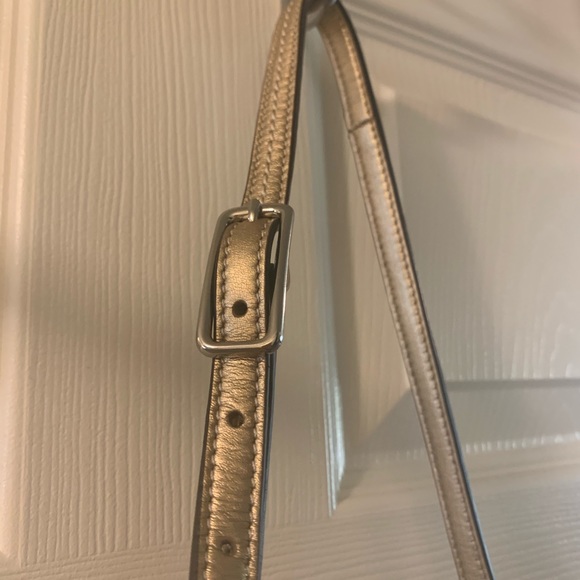 COPY - Authentic cross body/shoulder Coach purse. - Picture 7 of 13